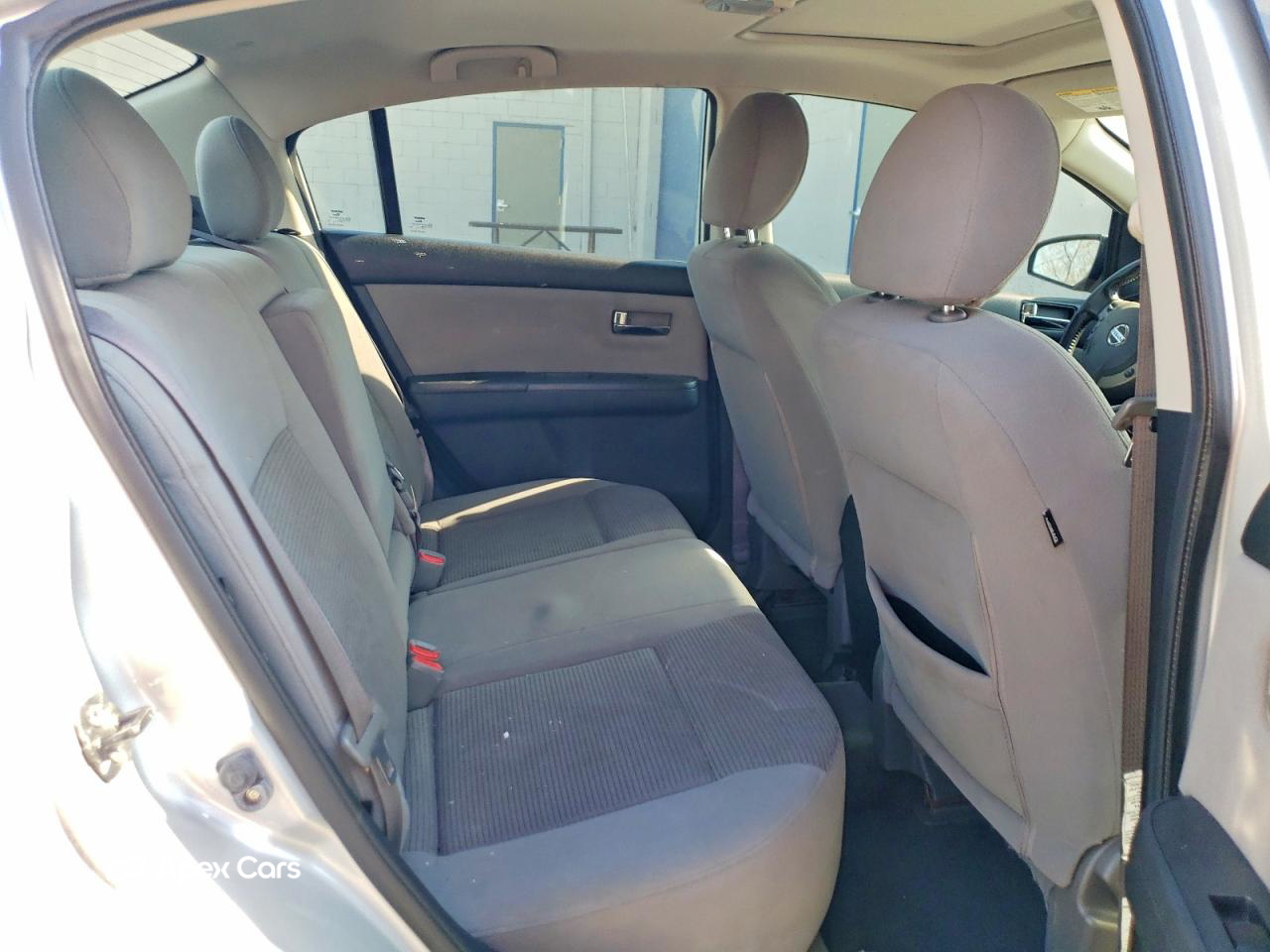 Nissan Sentra 2012