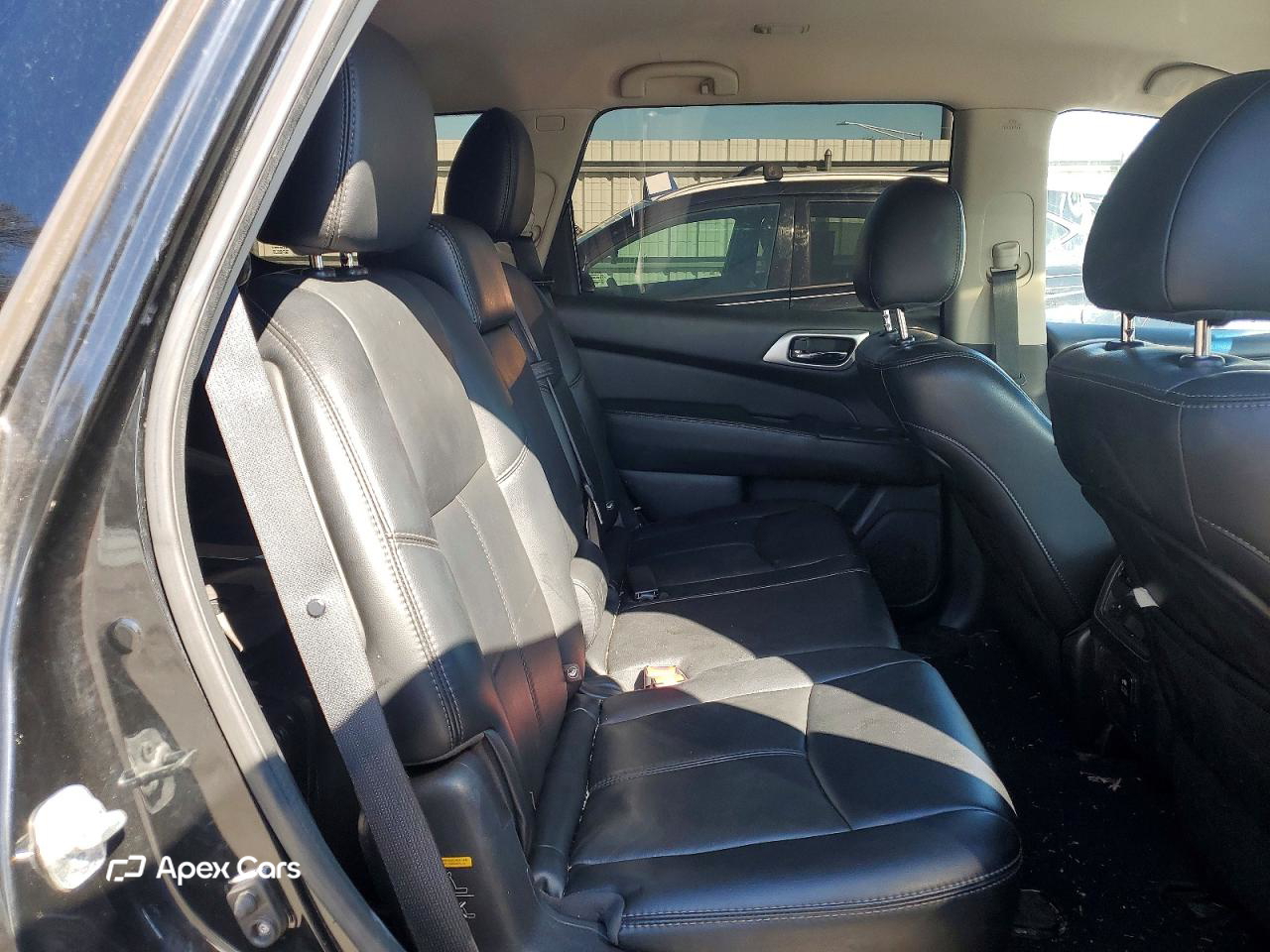 Nissan Pathfinder 2015