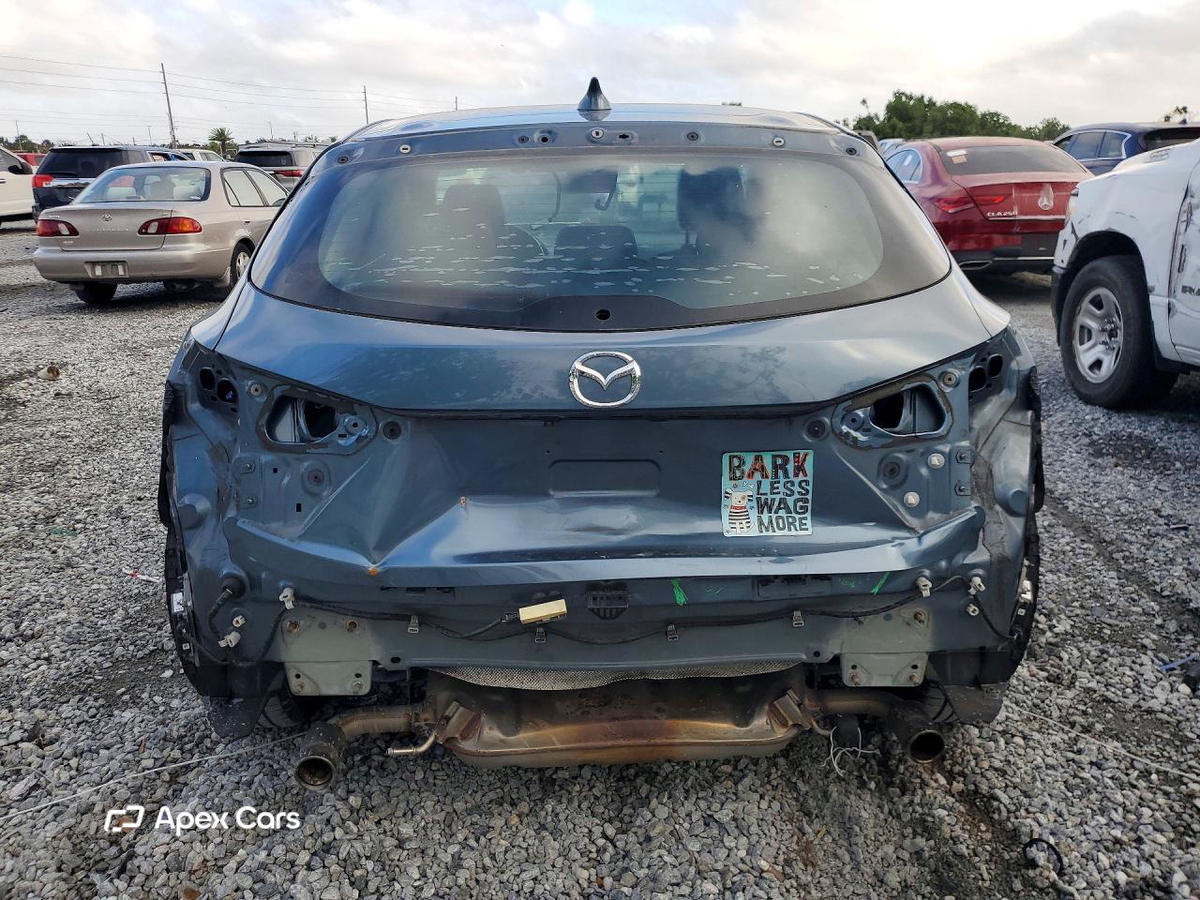 Mazda 3 2015