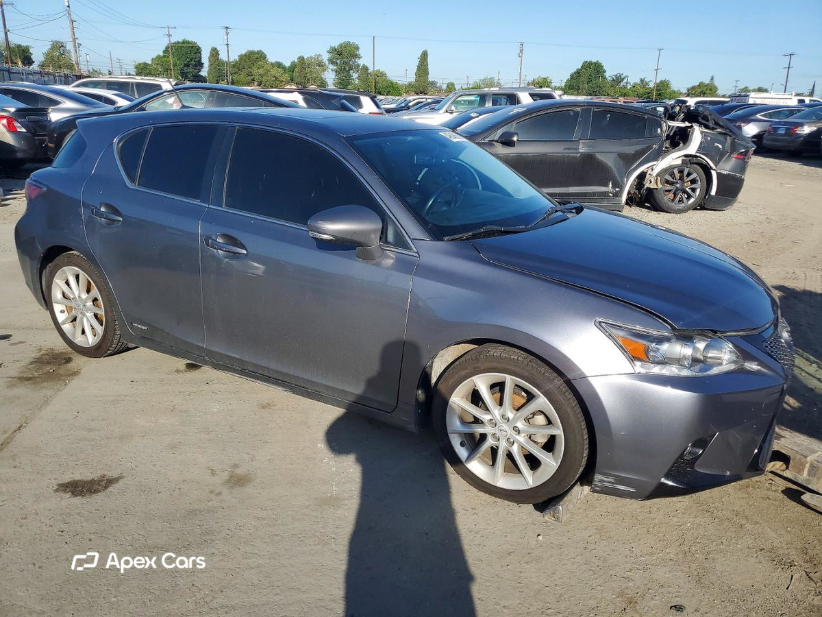 Lexus CT 2012