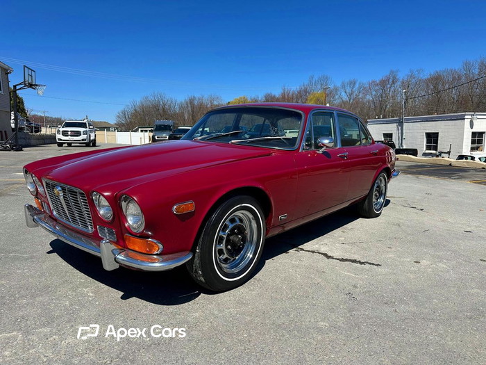 1972 Jaguar XJ - Image 1 of 5