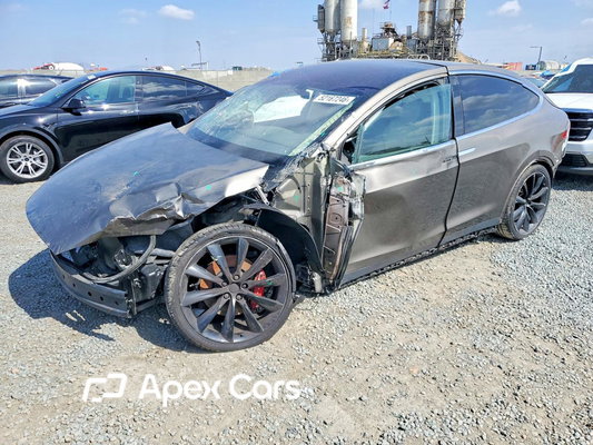 Tesla Model X 2016 - Zdjęcie 1 z 12