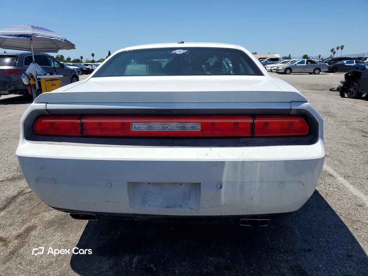 Dodge Challenger 2013
