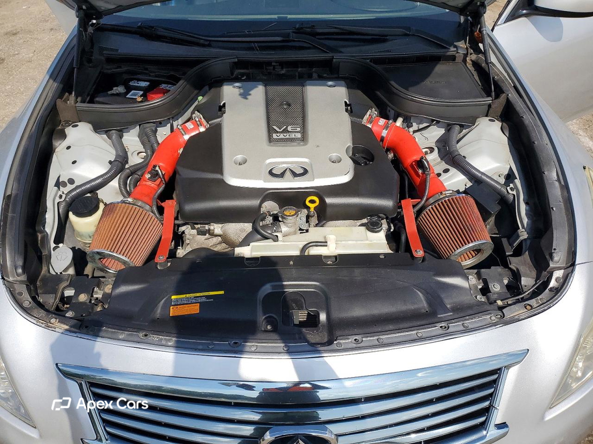 Infiniti G 2013