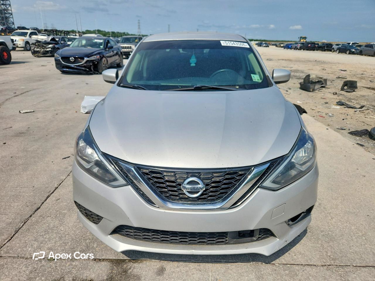 Nissan Sentra 2018