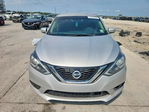 Nissan Sentra 2018