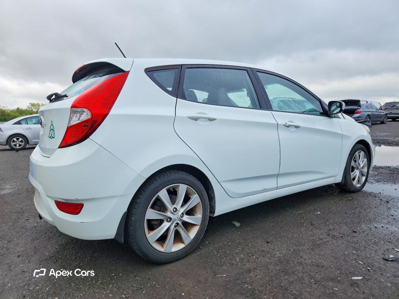 Hyundai Accent 2012