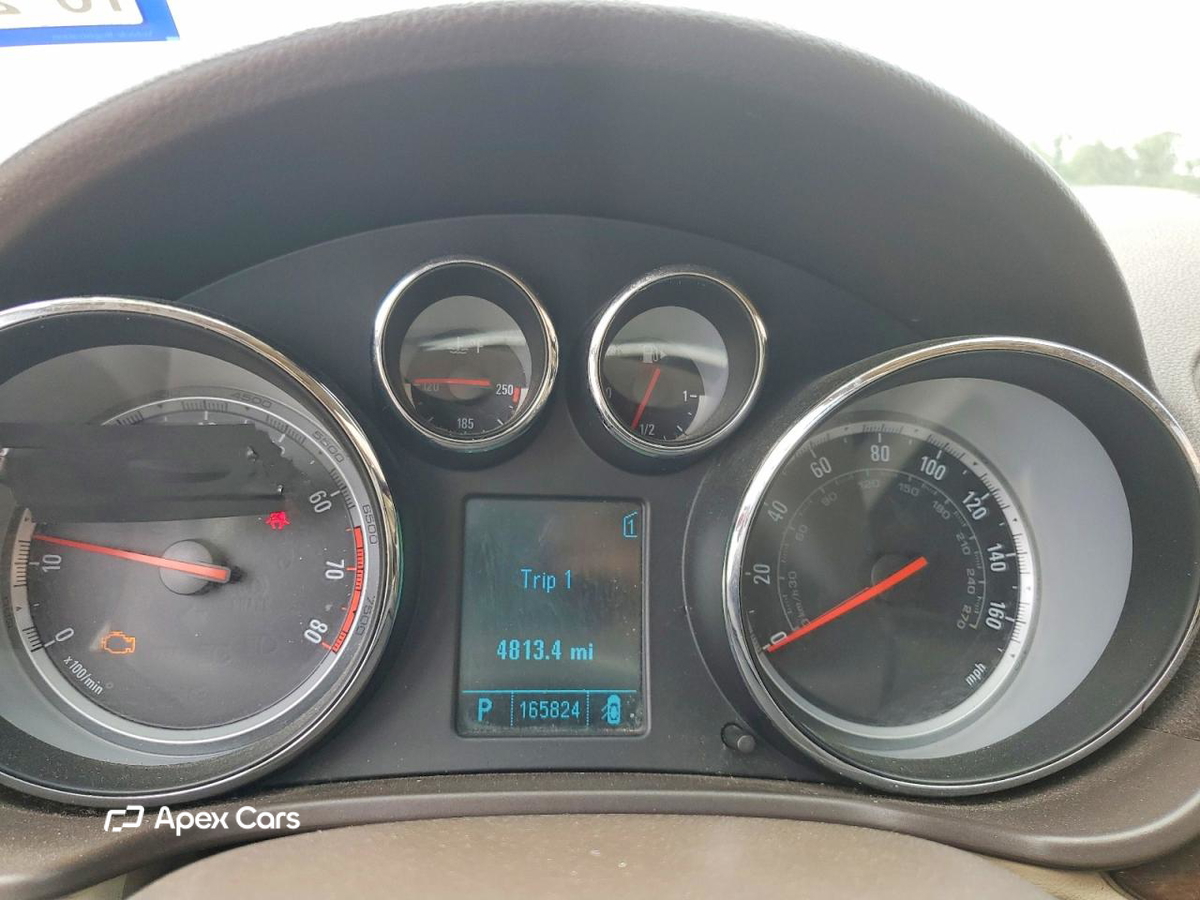 Buick Regal 2011