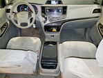 Toyota Sienna 2012