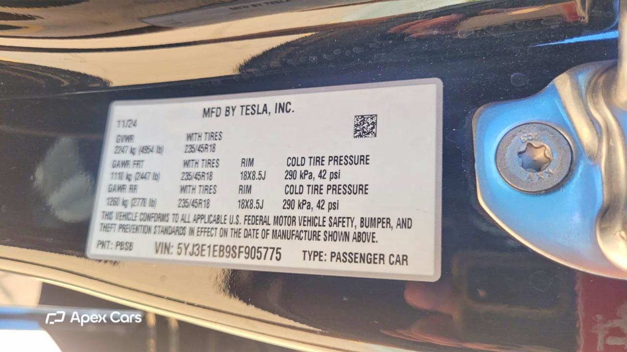 Tesla Model 3 2025
