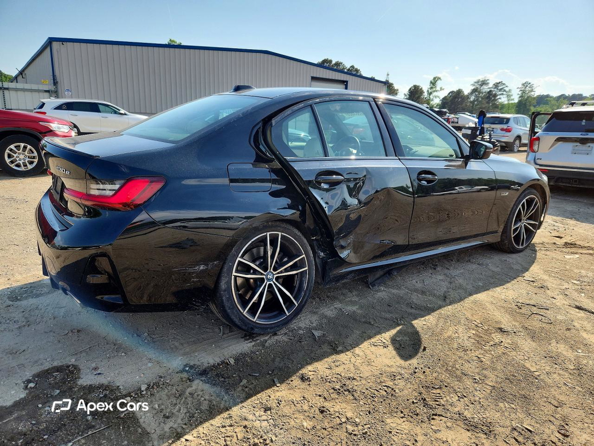 BMW Series 3 2023