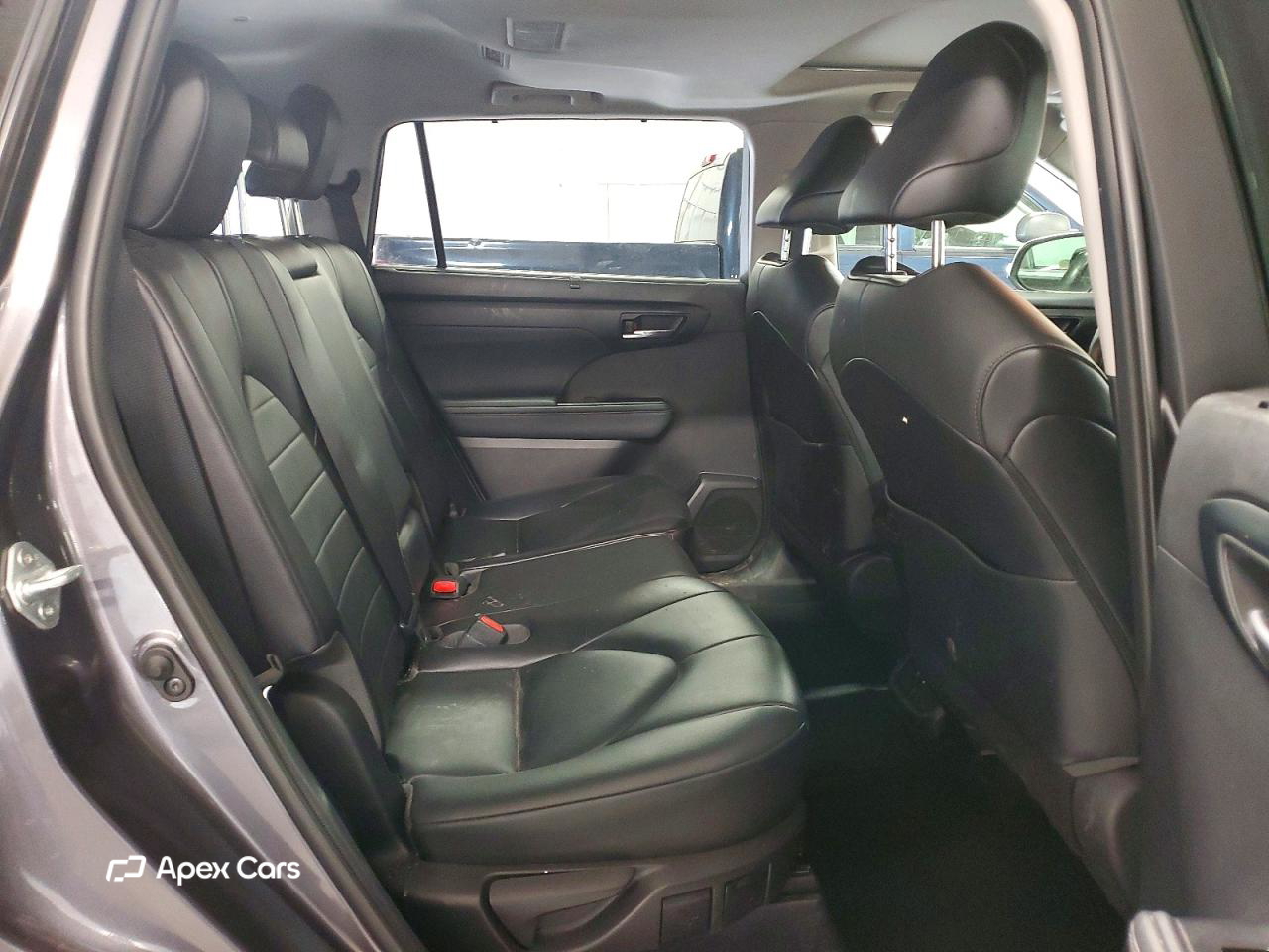 Toyota Highlander 2021