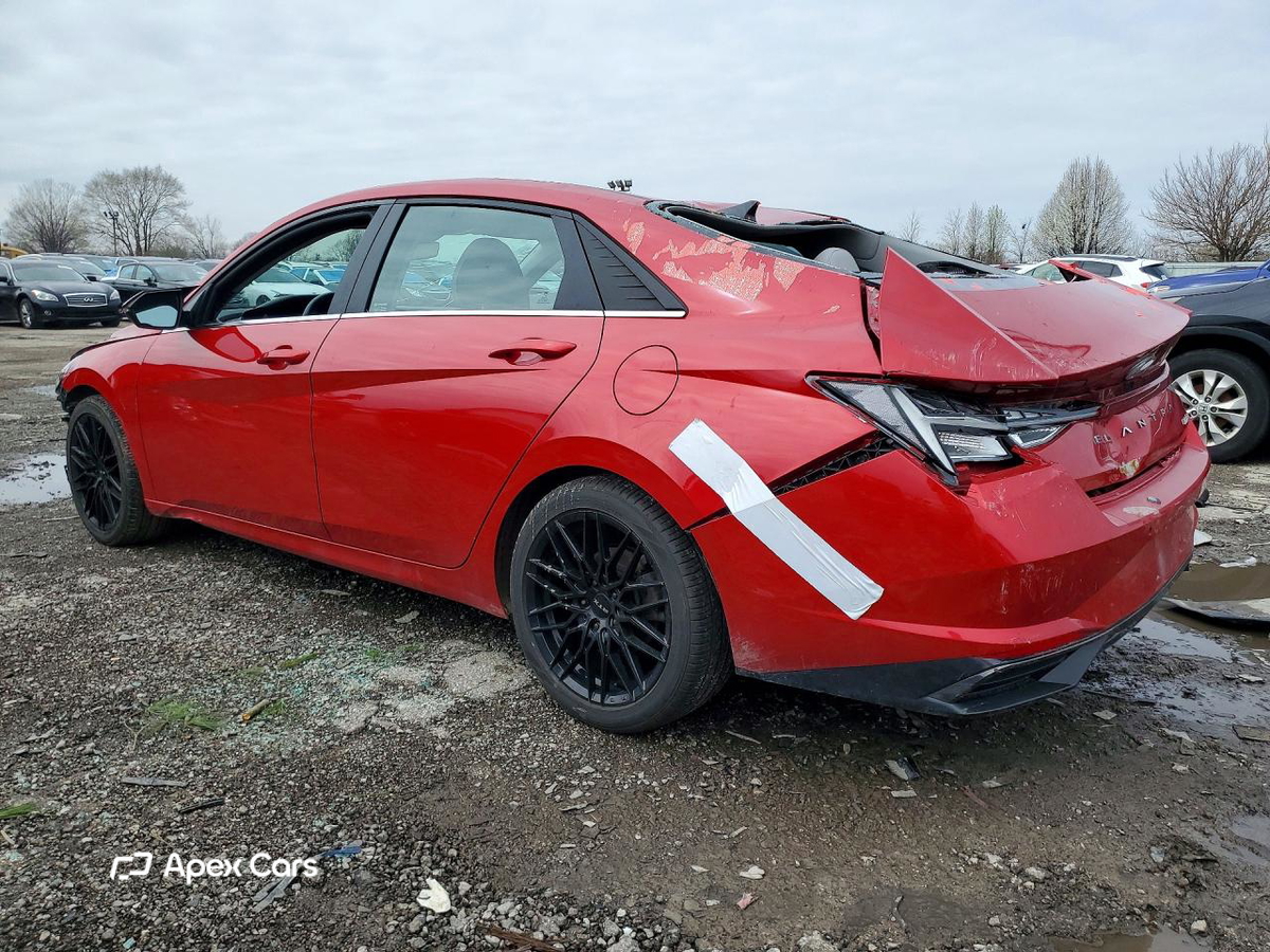 Hyundai Elantra 2021
