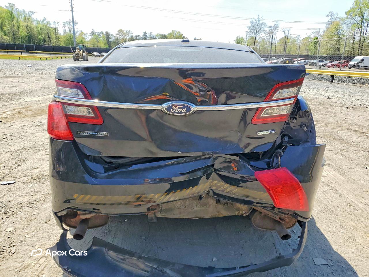 Ford Taurus 2016