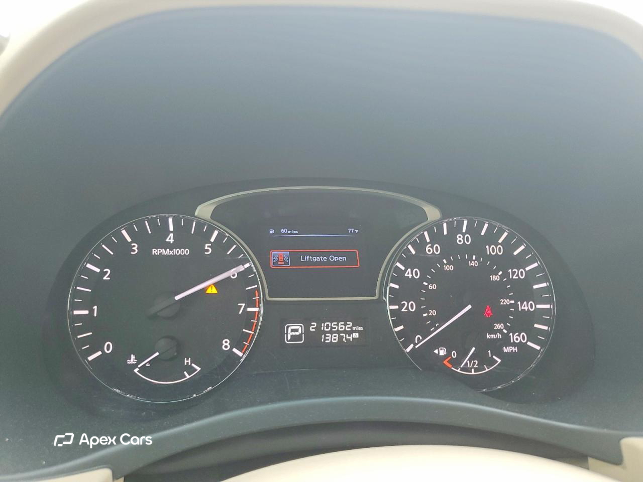 Nissan Pathfinder 2014