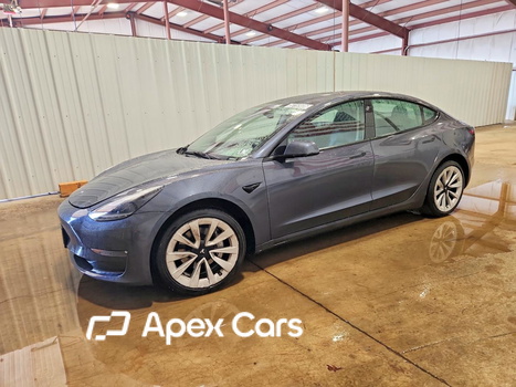 Tesla Model 3 2022 - Zdjęcie 1 z 12