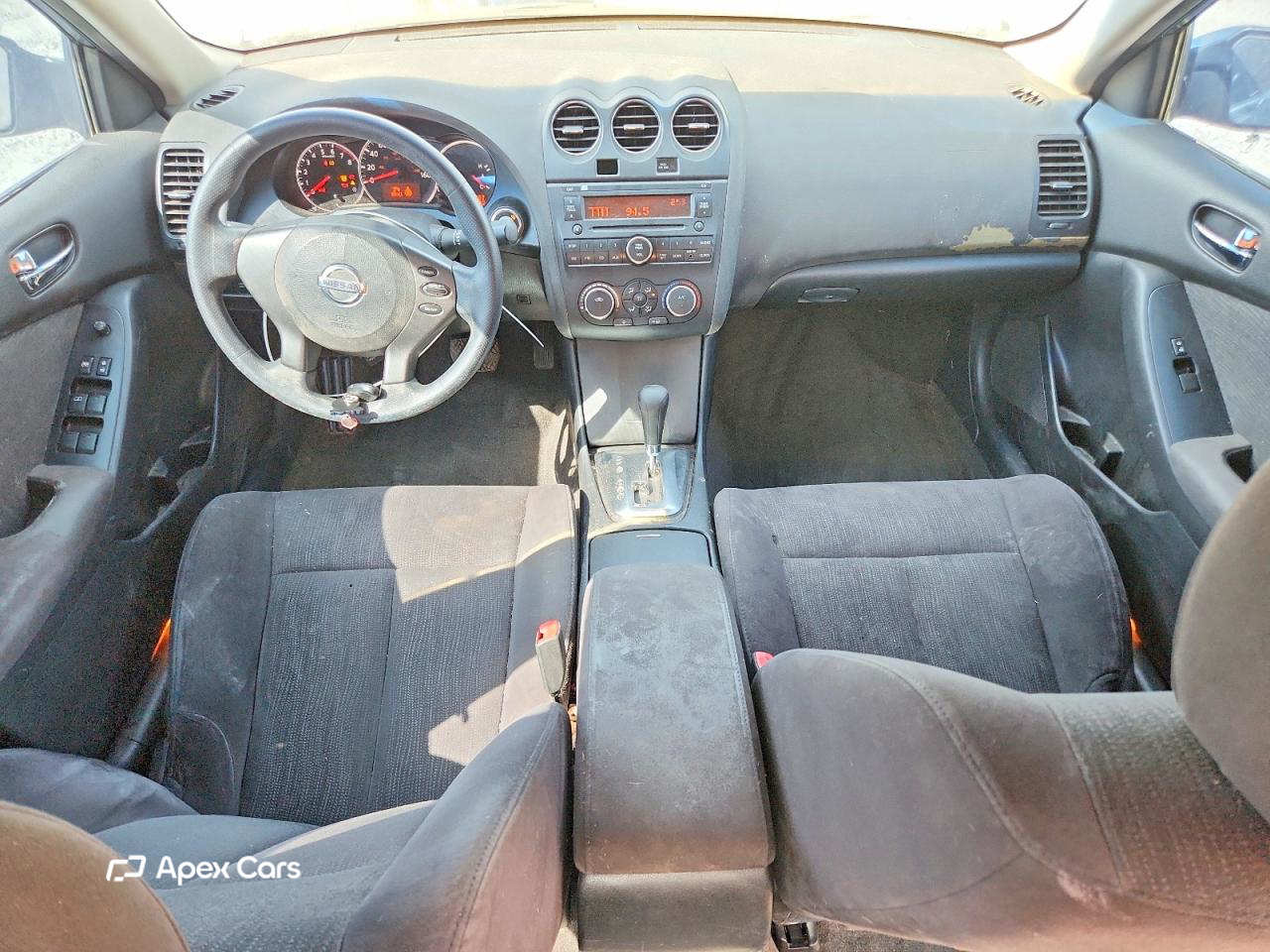 Nissan Altima 2010