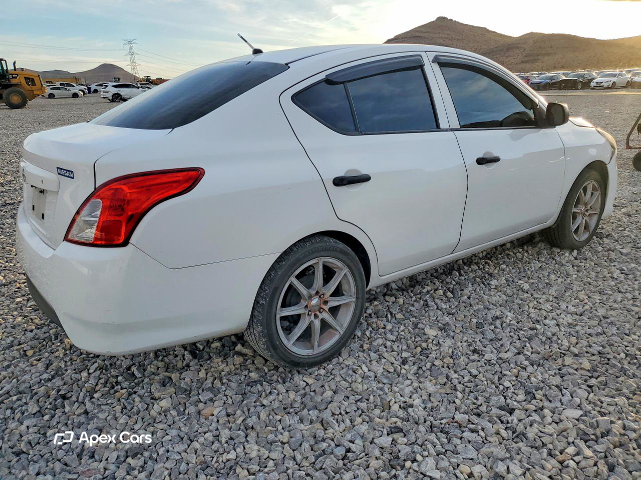 Nissan Versa 2015