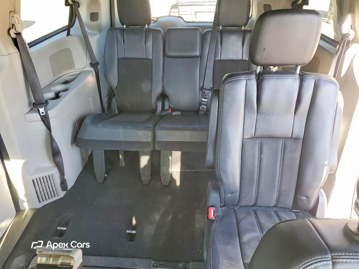 Dodge Caravan 2019