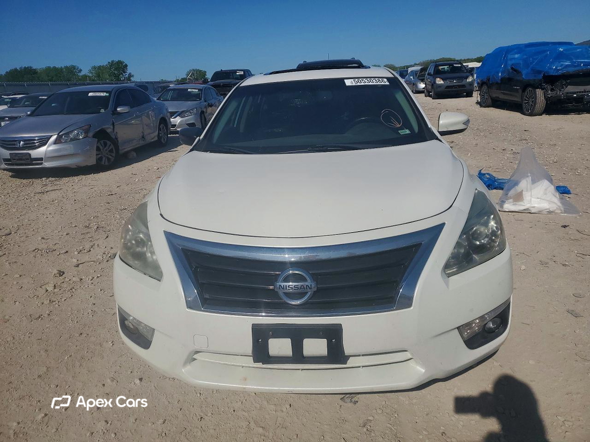 Nissan Altima 2014