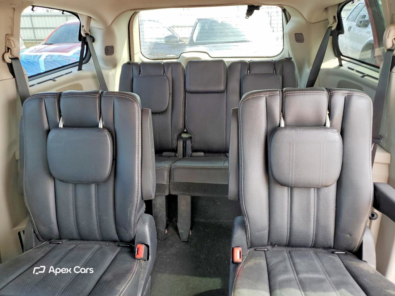 Chrysler Voyager 2015