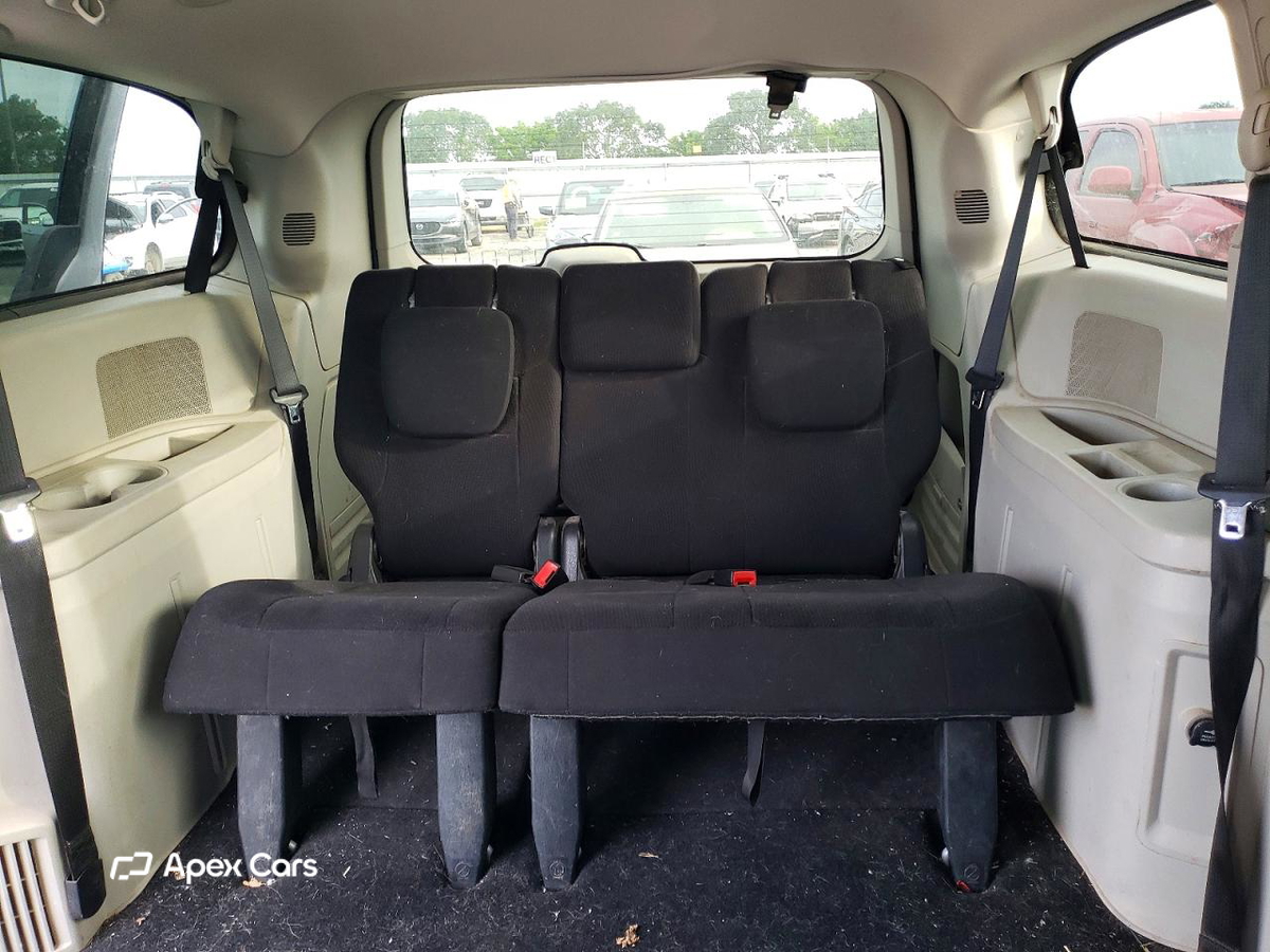Dodge Caravan 2011