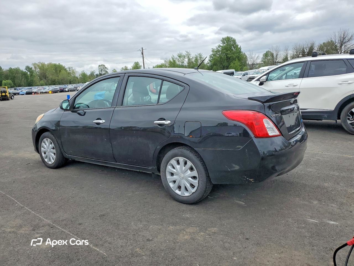 Nissan Versa 2013