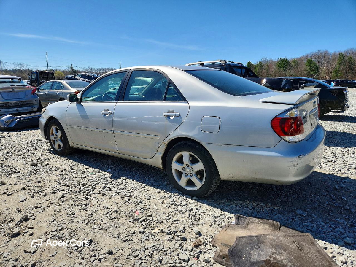 Toyota Camry 2005