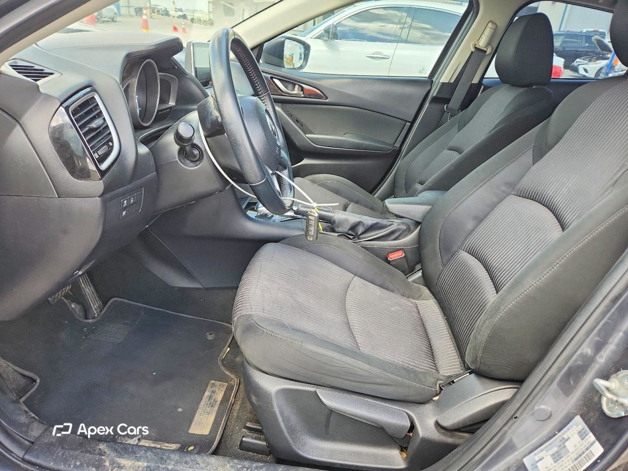 Mazda 3 2015