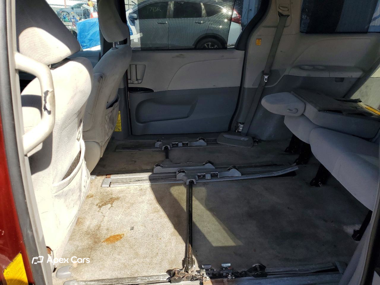 Toyota Sienna 2011