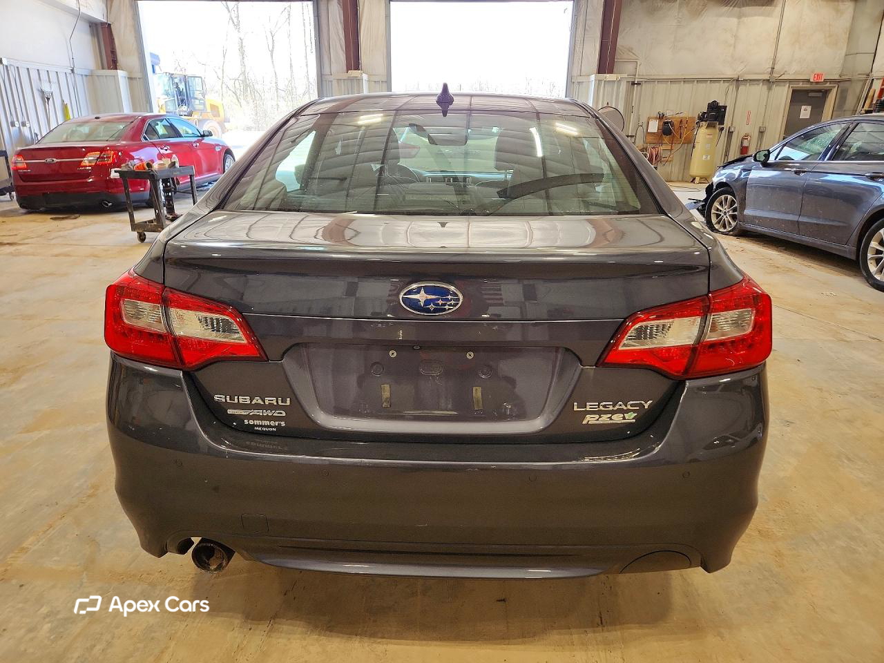 Subaru Legacy 2017