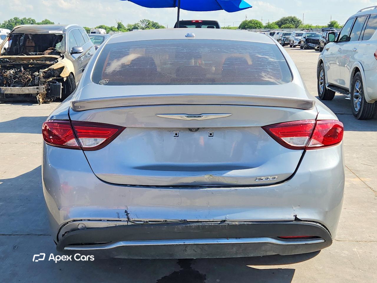 Chrysler 200 2015