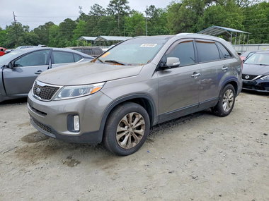 Kia Sorento 2015 - Image 1 of 12