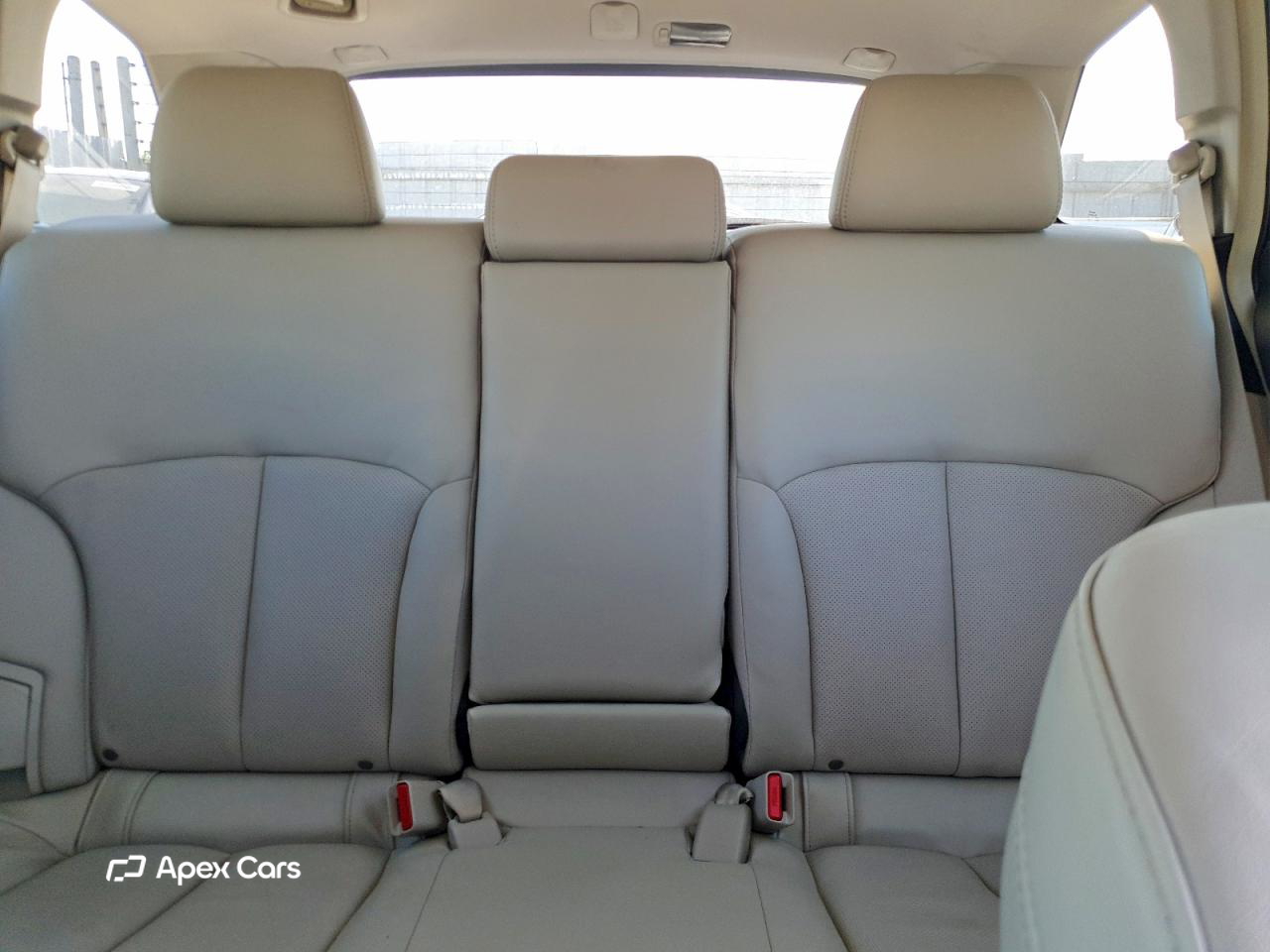 Subaru Outback 2011