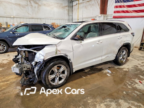 Toyota Highlander 2015 - Image 1 of 14