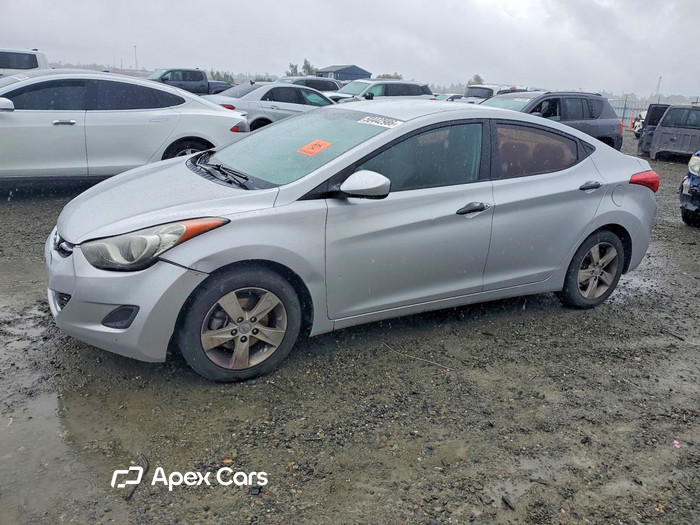 2013 Hyundai Elantra - Image 1 of 5