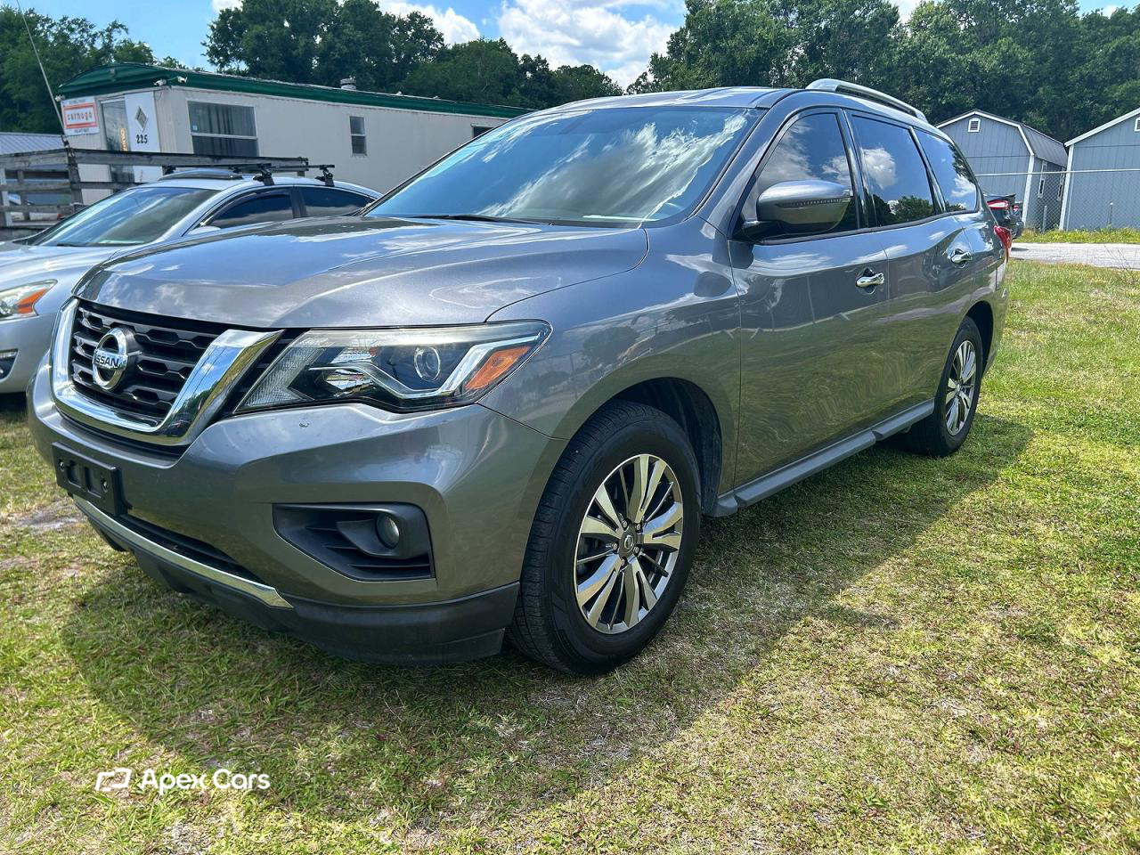 Nissan Pathfinder 2018