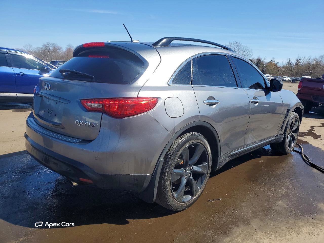 Infiniti QX70 2015