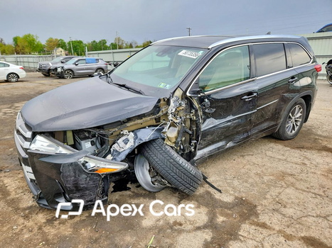 Toyota Highlander 2017 - Image 1 of 14