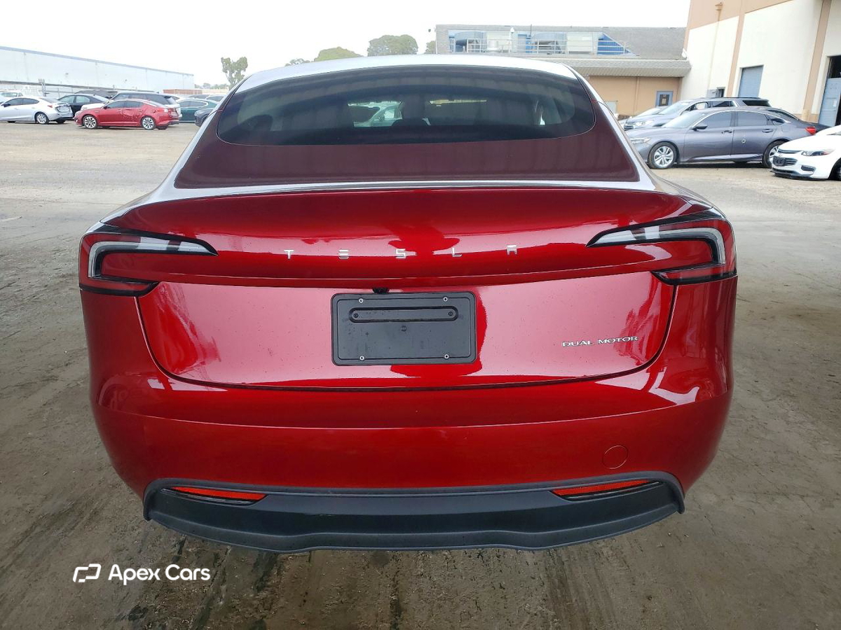 Tesla Model 3 2025