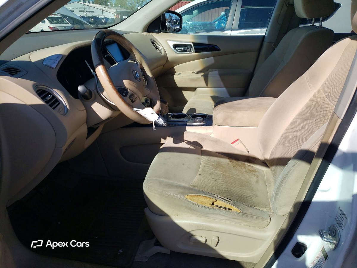 Nissan Pathfinder 2013
