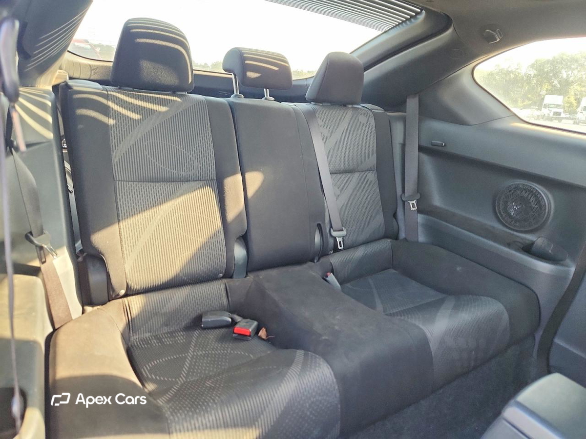 Scion tC 2013