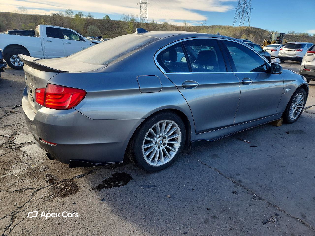 BMW Series 5 2012