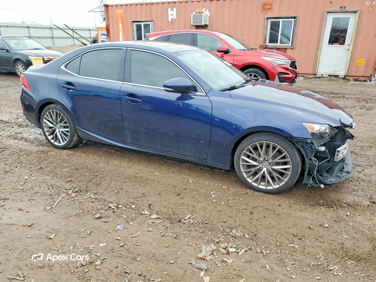 Lexus IS 2015