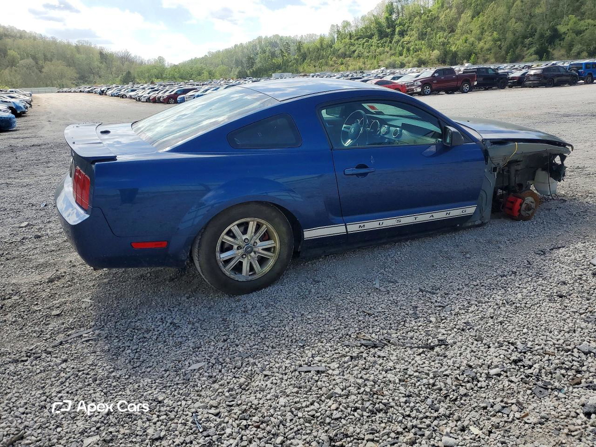 Ford Mustang 2007