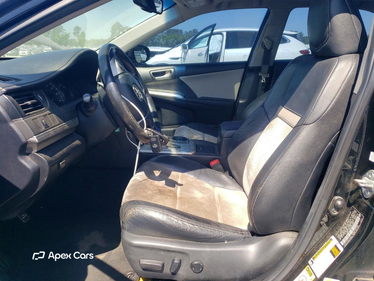 Toyota Camry 2012