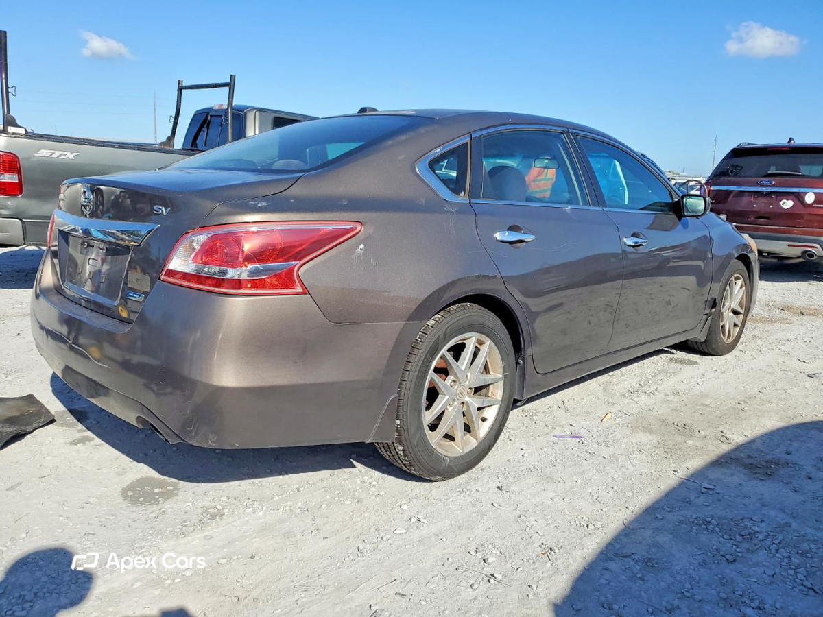 Nissan Altima 2013