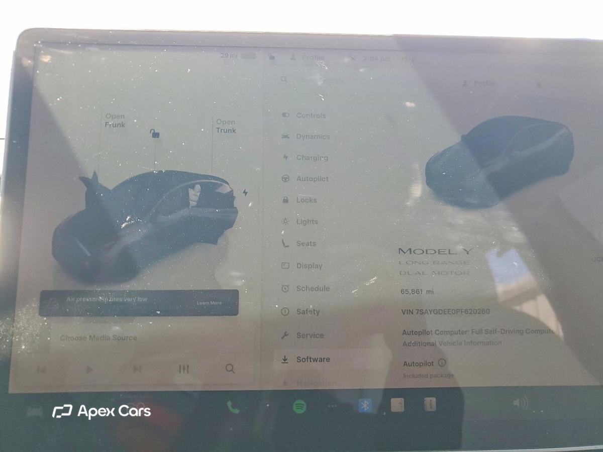 Tesla Model Y 2023
