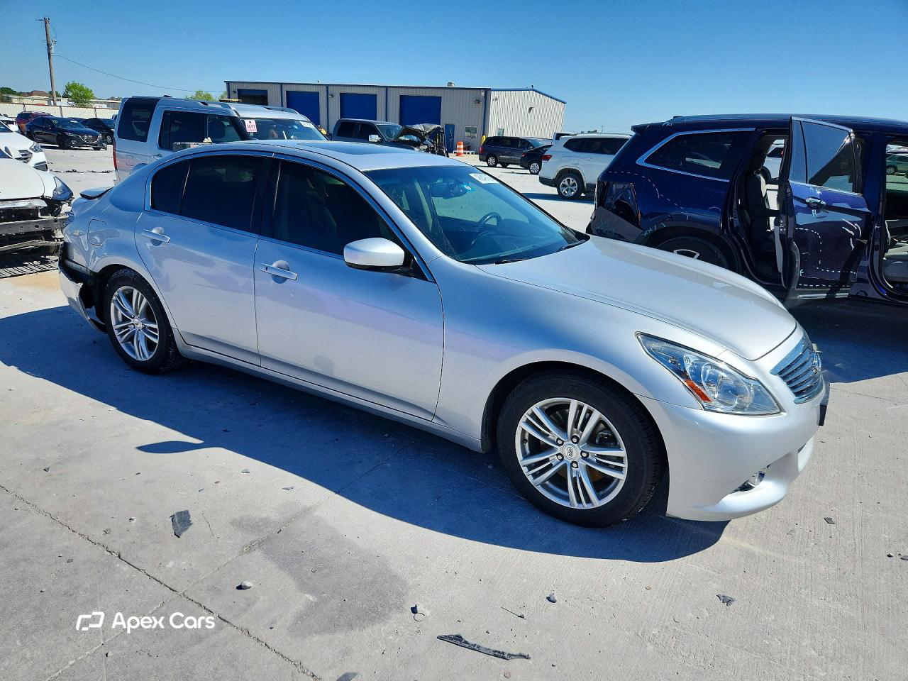 Infiniti G 2013