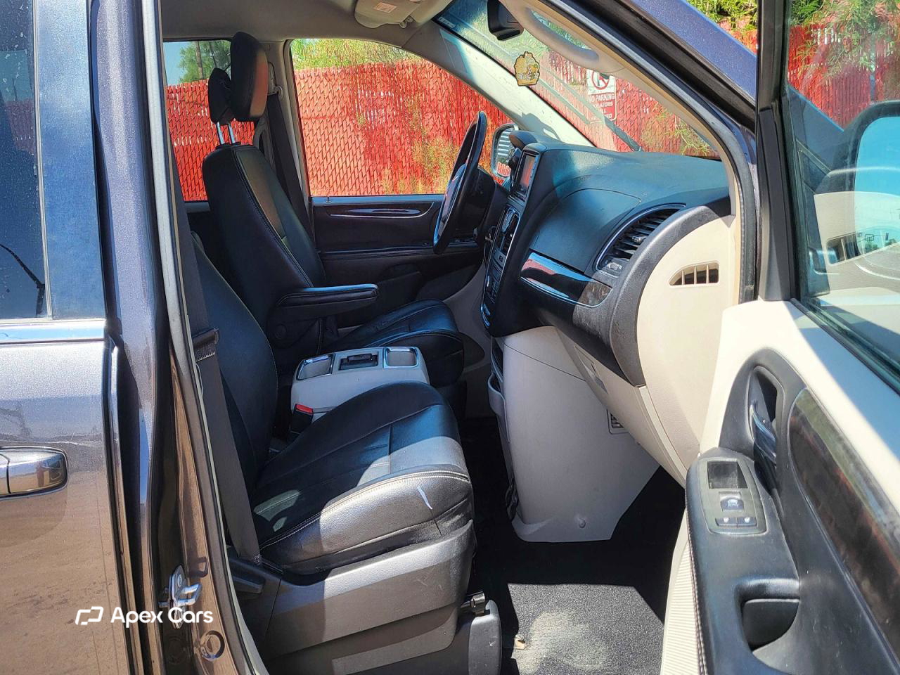Chrysler Voyager 2015